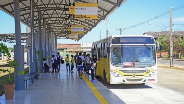 Atendendo a população prefeitura realiza estudo para oferta de circulação de mais ônibus durante a quarentena   